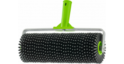 Валик для наливного пола игольчатый